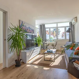 Apartamento Living4malaga Beach, Málaga